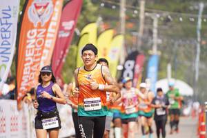 BIB: 46388, 45093
                            <button type="button" onclick="openModal(8317317)" class="btn btn-primary btn-sm float-right btn-popup" data-toggle="modal" data-target=".modal-high-quality">
                        <i class="fas fa-shopping-cart"></i> Add to Cart
                    </button>
                                            <button type="button" onclick="isThisMe(8317317, true)" class="btn btn-success btn-sm float-right btn-popup btn-isme hidden" data-toggle="tooltip" data-placement="bottom" title="นี่คือรูปของคุณใช่ไหม คลิกที่นี่เพื่อเอาเข้าอัลบั้ม">
                        <i class="fas fa-plus"></i> Add to album
                    </button>
                    <button type="button" onclick="isThisMe(8317317, false)" class="btn btn-warning btn-sm float-right btn-popup btn-isnotme hidden">
                        <i class="fas fa-ban"></i> Remove from album
                    </button>