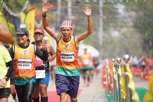 BIB: 41190, 45473
                            <button type="button" onclick="openModal(8332187)" class="btn btn-primary btn-sm float-right btn-popup" data-toggle="modal" data-target=".modal-high-quality">
                        <i class="fas fa-shopping-cart"></i> Add to Cart
                    </button>
                                            <button type="button" onclick="isThisMe(8332187, true)" class="btn btn-success btn-sm float-right btn-popup btn-isme hidden" data-toggle="tooltip" data-placement="bottom" title="นี่คือรูปของคุณใช่ไหม คลิกที่นี่เพื่อเอาเข้าอัลบั้ม">
                        <i class="fas fa-plus"></i> Add to album
                    </button>
                    <button type="button" onclick="isThisMe(8332187, false)" class="btn btn-warning btn-sm float-right btn-popup btn-isnotme hidden">
                        <i class="fas fa-ban"></i> Remove from album
                    </button>