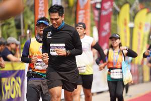 BIB: 46707
                            <button type="button" onclick="openModal(8324134)" class="btn btn-primary btn-sm float-right btn-popup" data-toggle="modal" data-target=".modal-high-quality">
                        <i class="fas fa-shopping-cart"></i> Add to Cart
                    </button>
                                            <button type="button" onclick="isThisMe(8324134, true)" class="btn btn-success btn-sm float-right btn-popup btn-isme hidden" data-toggle="tooltip" data-placement="bottom" title="นี่คือรูปของคุณใช่ไหม คลิกที่นี่เพื่อเอาเข้าอัลบั้ม">
                        <i class="fas fa-plus"></i> Add to album
                    </button>
                    <button type="button" onclick="isThisMe(8324134, false)" class="btn btn-warning btn-sm float-right btn-popup btn-isnotme hidden">
                        <i class="fas fa-ban"></i> Remove from album
                    </button>