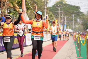 BIB: 46930, 46610
                            <button type="button" onclick="openModal(8335241)" class="btn btn-primary btn-sm float-right btn-popup" data-toggle="modal" data-target=".modal-high-quality">
                        <i class="fas fa-shopping-cart"></i> Add to Cart
                    </button>
                                            <button type="button" onclick="isThisMe(8335241, true)" class="btn btn-success btn-sm float-right btn-popup btn-isme hidden" data-toggle="tooltip" data-placement="bottom" title="นี่คือรูปของคุณใช่ไหม คลิกที่นี่เพื่อเอาเข้าอัลบั้ม">
                        <i class="fas fa-plus"></i> Add to album
                    </button>
                    <button type="button" onclick="isThisMe(8335241, false)" class="btn btn-warning btn-sm float-right btn-popup btn-isnotme hidden">
                        <i class="fas fa-ban"></i> Remove from album
                    </button>