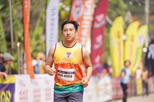 BIB: 42358
                            <button type="button" onclick="openModal(8323784)" class="btn btn-primary btn-sm float-right btn-popup" data-toggle="modal" data-target=".modal-high-quality">
                        <i class="fas fa-shopping-cart"></i> Add to Cart
                    </button>
                                            <button type="button" onclick="isThisMe(8323784, true)" class="btn btn-success btn-sm float-right btn-popup btn-isme hidden" data-toggle="tooltip" data-placement="bottom" title="นี่คือรูปของคุณใช่ไหม คลิกที่นี่เพื่อเอาเข้าอัลบั้ม">
                        <i class="fas fa-plus"></i> Add to album
                    </button>
                    <button type="button" onclick="isThisMe(8323784, false)" class="btn btn-warning btn-sm float-right btn-popup btn-isnotme hidden">
                        <i class="fas fa-ban"></i> Remove from album
                    </button>