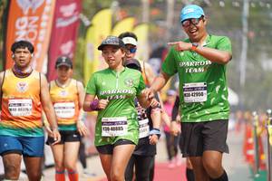 BIB: 42950, 40376, 40885, 0509
                            <button type="button" onclick="openModal(8317771)" class="btn btn-primary btn-sm float-right btn-popup" data-toggle="modal" data-target=".modal-high-quality">
                        <i class="fas fa-shopping-cart"></i> Add to Cart
                    </button>
                                            <button type="button" onclick="isThisMe(8317771, true)" class="btn btn-success btn-sm float-right btn-popup btn-isme hidden" data-toggle="tooltip" data-placement="bottom" title="นี่คือรูปของคุณใช่ไหม คลิกที่นี่เพื่อเอาเข้าอัลบั้ม">
                        <i class="fas fa-plus"></i> Add to album
                    </button>
                    <button type="button" onclick="isThisMe(8317771, false)" class="btn btn-warning btn-sm float-right btn-popup btn-isnotme hidden">
                        <i class="fas fa-ban"></i> Remove from album
                    </button>