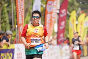 BIB: 43068
                            <button type="button" onclick="openModal(8323622)" class="btn btn-primary btn-sm float-right btn-popup" data-toggle="modal" data-target=".modal-high-quality">
                        <i class="fas fa-shopping-cart"></i> Add to Cart
                    </button>
                                            <button type="button" onclick="isThisMe(8323622, true)" class="btn btn-success btn-sm float-right btn-popup btn-isme hidden" data-toggle="tooltip" data-placement="bottom" title="นี่คือรูปของคุณใช่ไหม คลิกที่นี่เพื่อเอาเข้าอัลบั้ม">
                        <i class="fas fa-plus"></i> Add to album
                    </button>
                    <button type="button" onclick="isThisMe(8323622, false)" class="btn btn-warning btn-sm float-right btn-popup btn-isnotme hidden">
                        <i class="fas fa-ban"></i> Remove from album
                    </button>