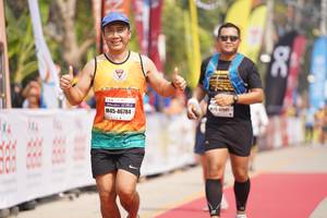 BIB: 46784
                            <button type="button" onclick="openModal(8324389)" class="btn btn-primary btn-sm float-right btn-popup" data-toggle="modal" data-target=".modal-high-quality">
                        <i class="fas fa-shopping-cart"></i> Add to Cart
                    </button>
                                            <button type="button" onclick="isThisMe(8324389, true)" class="btn btn-success btn-sm float-right btn-popup btn-isme hidden" data-toggle="tooltip" data-placement="bottom" title="นี่คือรูปของคุณใช่ไหม คลิกที่นี่เพื่อเอาเข้าอัลบั้ม">
                        <i class="fas fa-plus"></i> Add to album
                    </button>
                    <button type="button" onclick="isThisMe(8324389, false)" class="btn btn-warning btn-sm float-right btn-popup btn-isnotme hidden">
                        <i class="fas fa-ban"></i> Remove from album
                    </button>