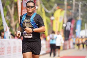 BIB: 47991
                            <button type="button" onclick="openModal(8324467)" class="btn btn-primary btn-sm float-right btn-popup" data-toggle="modal" data-target=".modal-high-quality">
                        <i class="fas fa-shopping-cart"></i> Add to Cart
                    </button>
                                            <button type="button" onclick="isThisMe(8324467, true)" class="btn btn-success btn-sm float-right btn-popup btn-isme hidden" data-toggle="tooltip" data-placement="bottom" title="นี่คือรูปของคุณใช่ไหม คลิกที่นี่เพื่อเอาเข้าอัลบั้ม">
                        <i class="fas fa-plus"></i> Add to album
                    </button>
                    <button type="button" onclick="isThisMe(8324467, false)" class="btn btn-warning btn-sm float-right btn-popup btn-isnotme hidden">
                        <i class="fas fa-ban"></i> Remove from album
                    </button>