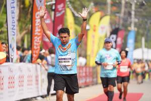 BIB: 46556, 3011
                            <button type="button" onclick="openModal(8314741)" class="btn btn-primary btn-sm float-right btn-popup" data-toggle="modal" data-target=".modal-high-quality">
                        <i class="fas fa-shopping-cart"></i> Add to Cart
                    </button>
                                            <button type="button" onclick="isThisMe(8314741, true)" class="btn btn-success btn-sm float-right btn-popup btn-isme hidden" data-toggle="tooltip" data-placement="bottom" title="นี่คือรูปของคุณใช่ไหม คลิกที่นี่เพื่อเอาเข้าอัลบั้ม">
                        <i class="fas fa-plus"></i> Add to album
                    </button>
                    <button type="button" onclick="isThisMe(8314741, false)" class="btn btn-warning btn-sm float-right btn-popup btn-isnotme hidden">
                        <i class="fas fa-ban"></i> Remove from album
                    </button>