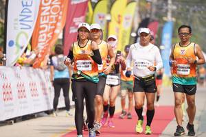 BIB: 416, 40360, 47698
                            <button type="button" onclick="openModal(8315159)" class="btn btn-primary btn-sm float-right btn-popup" data-toggle="modal" data-target=".modal-high-quality">
                        <i class="fas fa-shopping-cart"></i> Add to Cart
                    </button>
                                            <button type="button" onclick="isThisMe(8315159, true)" class="btn btn-success btn-sm float-right btn-popup btn-isme hidden" data-toggle="tooltip" data-placement="bottom" title="นี่คือรูปของคุณใช่ไหม คลิกที่นี่เพื่อเอาเข้าอัลบั้ม">
                        <i class="fas fa-plus"></i> Add to album
                    </button>
                    <button type="button" onclick="isThisMe(8315159, false)" class="btn btn-warning btn-sm float-right btn-popup btn-isnotme hidden">
                        <i class="fas fa-ban"></i> Remove from album
                    </button>