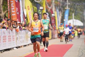 BIB: 42821
                            <button type="button" onclick="openModal(8337597)" class="btn btn-primary btn-sm float-right btn-popup" data-toggle="modal" data-target=".modal-high-quality">
                        <i class="fas fa-shopping-cart"></i> Add to Cart
                    </button>
                                            <button type="button" onclick="isThisMe(8337597, true)" class="btn btn-success btn-sm float-right btn-popup btn-isme hidden" data-toggle="tooltip" data-placement="bottom" title="นี่คือรูปของคุณใช่ไหม คลิกที่นี่เพื่อเอาเข้าอัลบั้ม">
                        <i class="fas fa-plus"></i> Add to album
                    </button>
                    <button type="button" onclick="isThisMe(8337597, false)" class="btn btn-warning btn-sm float-right btn-popup btn-isnotme hidden">
                        <i class="fas fa-ban"></i> Remove from album
                    </button>