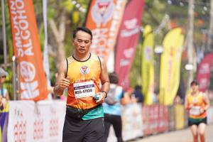 BIB: 47930
                            <button type="button" onclick="openModal(8319685)" class="btn btn-primary btn-sm float-right btn-popup" data-toggle="modal" data-target=".modal-high-quality">
                        <i class="fas fa-shopping-cart"></i> Add to Cart
                    </button>
                                            <button type="button" onclick="isThisMe(8319685, true)" class="btn btn-success btn-sm float-right btn-popup btn-isme hidden" data-toggle="tooltip" data-placement="bottom" title="นี่คือรูปของคุณใช่ไหม คลิกที่นี่เพื่อเอาเข้าอัลบั้ม">
                        <i class="fas fa-plus"></i> Add to album
                    </button>
                    <button type="button" onclick="isThisMe(8319685, false)" class="btn btn-warning btn-sm float-right btn-popup btn-isnotme hidden">
                        <i class="fas fa-ban"></i> Remove from album
                    </button>