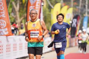 BIB: 42430
                            <button type="button" onclick="openModal(8318183)" class="btn btn-primary btn-sm float-right btn-popup" data-toggle="modal" data-target=".modal-high-quality">
                        <i class="fas fa-shopping-cart"></i> Add to Cart
                    </button>
                                            <button type="button" onclick="isThisMe(8318183, true)" class="btn btn-success btn-sm float-right btn-popup btn-isme hidden" data-toggle="tooltip" data-placement="bottom" title="นี่คือรูปของคุณใช่ไหม คลิกที่นี่เพื่อเอาเข้าอัลบั้ม">
                        <i class="fas fa-plus"></i> Add to album
                    </button>
                    <button type="button" onclick="isThisMe(8318183, false)" class="btn btn-warning btn-sm float-right btn-popup btn-isnotme hidden">
                        <i class="fas fa-ban"></i> Remove from album
                    </button>