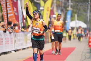 BIB: 40863
                            <button type="button" onclick="openModal(8336185)" class="btn btn-primary btn-sm float-right btn-popup" data-toggle="modal" data-target=".modal-high-quality">
                        <i class="fas fa-shopping-cart"></i> Add to Cart
                    </button>
                                            <button type="button" onclick="isThisMe(8336185, true)" class="btn btn-success btn-sm float-right btn-popup btn-isme hidden" data-toggle="tooltip" data-placement="bottom" title="นี่คือรูปของคุณใช่ไหม คลิกที่นี่เพื่อเอาเข้าอัลบั้ม">
                        <i class="fas fa-plus"></i> Add to album
                    </button>
                    <button type="button" onclick="isThisMe(8336185, false)" class="btn btn-warning btn-sm float-right btn-popup btn-isnotme hidden">
                        <i class="fas fa-ban"></i> Remove from album
                    </button>