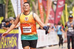 BIB: 47410
                            <button type="button" onclick="openModal(8321352)" class="btn btn-primary btn-sm float-right btn-popup" data-toggle="modal" data-target=".modal-high-quality">
                        <i class="fas fa-shopping-cart"></i> Add to Cart
                    </button>
                                            <button type="button" onclick="isThisMe(8321352, true)" class="btn btn-success btn-sm float-right btn-popup btn-isme hidden" data-toggle="tooltip" data-placement="bottom" title="นี่คือรูปของคุณใช่ไหม คลิกที่นี่เพื่อเอาเข้าอัลบั้ม">
                        <i class="fas fa-plus"></i> Add to album
                    </button>
                    <button type="button" onclick="isThisMe(8321352, false)" class="btn btn-warning btn-sm float-right btn-popup btn-isnotme hidden">
                        <i class="fas fa-ban"></i> Remove from album
                    </button>