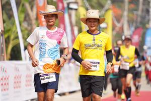 BIB: 213, 2185, 45844
                            <button type="button" onclick="openModal(8326161)" class="btn btn-primary btn-sm float-right btn-popup" data-toggle="modal" data-target=".modal-high-quality">
                        <i class="fas fa-shopping-cart"></i> Add to Cart
                    </button>
                                            <button type="button" onclick="isThisMe(8326161, true)" class="btn btn-success btn-sm float-right btn-popup btn-isme hidden" data-toggle="tooltip" data-placement="bottom" title="นี่คือรูปของคุณใช่ไหม คลิกที่นี่เพื่อเอาเข้าอัลบั้ม">
                        <i class="fas fa-plus"></i> Add to album
                    </button>
                    <button type="button" onclick="isThisMe(8326161, false)" class="btn btn-warning btn-sm float-right btn-popup btn-isnotme hidden">
                        <i class="fas fa-ban"></i> Remove from album
                    </button>