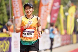 BIB: 12192, 40274
                            <button type="button" onclick="openModal(8319819)" class="btn btn-primary btn-sm float-right btn-popup" data-toggle="modal" data-target=".modal-high-quality">
                        <i class="fas fa-shopping-cart"></i> Add to Cart
                    </button>
                                            <button type="button" onclick="isThisMe(8319819, true)" class="btn btn-success btn-sm float-right btn-popup btn-isme hidden" data-toggle="tooltip" data-placement="bottom" title="นี่คือรูปของคุณใช่ไหม คลิกที่นี่เพื่อเอาเข้าอัลบั้ม">
                        <i class="fas fa-plus"></i> Add to album
                    </button>
                    <button type="button" onclick="isThisMe(8319819, false)" class="btn btn-warning btn-sm float-right btn-popup btn-isnotme hidden">
                        <i class="fas fa-ban"></i> Remove from album
                    </button>