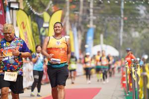 BIB: 47194
                            <button type="button" onclick="openModal(8336231)" class="btn btn-primary btn-sm float-right btn-popup" data-toggle="modal" data-target=".modal-high-quality">
                        <i class="fas fa-shopping-cart"></i> Add to Cart
                    </button>
                                            <button type="button" onclick="isThisMe(8336231, true)" class="btn btn-success btn-sm float-right btn-popup btn-isme hidden" data-toggle="tooltip" data-placement="bottom" title="นี่คือรูปของคุณใช่ไหม คลิกที่นี่เพื่อเอาเข้าอัลบั้ม">
                        <i class="fas fa-plus"></i> Add to album
                    </button>
                    <button type="button" onclick="isThisMe(8336231, false)" class="btn btn-warning btn-sm float-right btn-popup btn-isnotme hidden">
                        <i class="fas fa-ban"></i> Remove from album
                    </button>