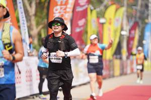 BIB: 84039
                            <button type="button" onclick="openModal(8319033)" class="btn btn-primary btn-sm float-right btn-popup" data-toggle="modal" data-target=".modal-high-quality">
                        <i class="fas fa-shopping-cart"></i> Add to Cart
                    </button>
                                            <button type="button" onclick="isThisMe(8319033, true)" class="btn btn-success btn-sm float-right btn-popup btn-isme hidden" data-toggle="tooltip" data-placement="bottom" title="นี่คือรูปของคุณใช่ไหม คลิกที่นี่เพื่อเอาเข้าอัลบั้ม">
                        <i class="fas fa-plus"></i> Add to album
                    </button>
                    <button type="button" onclick="isThisMe(8319033, false)" class="btn btn-warning btn-sm float-right btn-popup btn-isnotme hidden">
                        <i class="fas fa-ban"></i> Remove from album
                    </button>