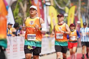 BIB: 43067
                            <button type="button" onclick="openModal(8336877)" class="btn btn-primary btn-sm float-right btn-popup" data-toggle="modal" data-target=".modal-high-quality">
                        <i class="fas fa-shopping-cart"></i> Add to Cart
                    </button>
                                            <button type="button" onclick="isThisMe(8336877, true)" class="btn btn-success btn-sm float-right btn-popup btn-isme hidden" data-toggle="tooltip" data-placement="bottom" title="นี่คือรูปของคุณใช่ไหม คลิกที่นี่เพื่อเอาเข้าอัลบั้ม">
                        <i class="fas fa-plus"></i> Add to album
                    </button>
                    <button type="button" onclick="isThisMe(8336877, false)" class="btn btn-warning btn-sm float-right btn-popup btn-isnotme hidden">
                        <i class="fas fa-ban"></i> Remove from album
                    </button>