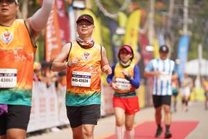 BIB: 42624, 43067
                            <button type="button" onclick="openModal(8336915)" class="btn btn-primary btn-sm float-right btn-popup" data-toggle="modal" data-target=".modal-high-quality">
                        <i class="fas fa-shopping-cart"></i> Add to Cart
                    </button>
                                            <button type="button" onclick="isThisMe(8336915, true)" class="btn btn-success btn-sm float-right btn-popup btn-isme hidden" data-toggle="tooltip" data-placement="bottom" title="นี่คือรูปของคุณใช่ไหม คลิกที่นี่เพื่อเอาเข้าอัลบั้ม">
                        <i class="fas fa-plus"></i> Add to album
                    </button>
                    <button type="button" onclick="isThisMe(8336915, false)" class="btn btn-warning btn-sm float-right btn-popup btn-isnotme hidden">
                        <i class="fas fa-ban"></i> Remove from album
                    </button>