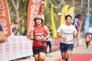 BIB: 41992, 1112
                            <button type="button" onclick="openModal(8318595)" class="btn btn-primary btn-sm float-right btn-popup" data-toggle="modal" data-target=".modal-high-quality">
                        <i class="fas fa-shopping-cart"></i> Add to Cart
                    </button>
                                            <button type="button" onclick="isThisMe(8318595, true)" class="btn btn-success btn-sm float-right btn-popup btn-isme hidden" data-toggle="tooltip" data-placement="bottom" title="นี่คือรูปของคุณใช่ไหม คลิกที่นี่เพื่อเอาเข้าอัลบั้ม">
                        <i class="fas fa-plus"></i> Add to album
                    </button>
                    <button type="button" onclick="isThisMe(8318595, false)" class="btn btn-warning btn-sm float-right btn-popup btn-isnotme hidden">
                        <i class="fas fa-ban"></i> Remove from album
                    </button>