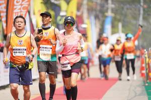 BIB: 41228, 46824, 1481
                            <button type="button" onclick="openModal(8334838)" class="btn btn-primary btn-sm float-right btn-popup" data-toggle="modal" data-target=".modal-high-quality">
                        <i class="fas fa-shopping-cart"></i> Add to Cart
                    </button>
                                            <button type="button" onclick="isThisMe(8334838, true)" class="btn btn-success btn-sm float-right btn-popup btn-isme hidden" data-toggle="tooltip" data-placement="bottom" title="นี่คือรูปของคุณใช่ไหม คลิกที่นี่เพื่อเอาเข้าอัลบั้ม">
                        <i class="fas fa-plus"></i> Add to album
                    </button>
                    <button type="button" onclick="isThisMe(8334838, false)" class="btn btn-warning btn-sm float-right btn-popup btn-isnotme hidden">
                        <i class="fas fa-ban"></i> Remove from album
                    </button>