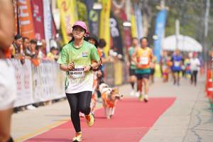 BIB: 45332
                            <button type="button" onclick="openModal(8337395)" class="btn btn-primary btn-sm float-right btn-popup" data-toggle="modal" data-target=".modal-high-quality">
                        <i class="fas fa-shopping-cart"></i> Add to Cart
                    </button>
                                            <button type="button" onclick="isThisMe(8337395, true)" class="btn btn-success btn-sm float-right btn-popup btn-isme hidden" data-toggle="tooltip" data-placement="bottom" title="นี่คือรูปของคุณใช่ไหม คลิกที่นี่เพื่อเอาเข้าอัลบั้ม">
                        <i class="fas fa-plus"></i> Add to album
                    </button>
                    <button type="button" onclick="isThisMe(8337395, false)" class="btn btn-warning btn-sm float-right btn-popup btn-isnotme hidden">
                        <i class="fas fa-ban"></i> Remove from album
                    </button>