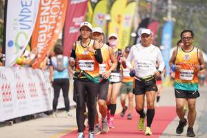 BIB: 4698
                            <button type="button" onclick="openModal(8315170)" class="btn btn-primary btn-sm float-right btn-popup" data-toggle="modal" data-target=".modal-high-quality">
                        <i class="fas fa-shopping-cart"></i> Add to Cart
                    </button>
                                            <button type="button" onclick="isThisMe(8315170, true)" class="btn btn-success btn-sm float-right btn-popup btn-isme hidden" data-toggle="tooltip" data-placement="bottom" title="นี่คือรูปของคุณใช่ไหม คลิกที่นี่เพื่อเอาเข้าอัลบั้ม">
                        <i class="fas fa-plus"></i> Add to album
                    </button>
                    <button type="button" onclick="isThisMe(8315170, false)" class="btn btn-warning btn-sm float-right btn-popup btn-isnotme hidden">
                        <i class="fas fa-ban"></i> Remove from album
                    </button>