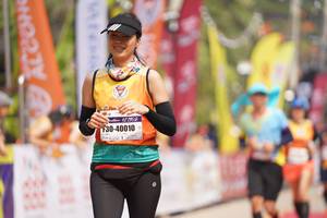 BIB: 1952, 40010
                            <button type="button" onclick="openModal(8312374)" class="btn btn-primary btn-sm float-right btn-popup" data-toggle="modal" data-target=".modal-high-quality">
                        <i class="fas fa-shopping-cart"></i> Add to Cart
                    </button>
                                            <button type="button" onclick="isThisMe(8312374, true)" class="btn btn-success btn-sm float-right btn-popup btn-isme hidden" data-toggle="tooltip" data-placement="bottom" title="นี่คือรูปของคุณใช่ไหม คลิกที่นี่เพื่อเอาเข้าอัลบั้ม">
                        <i class="fas fa-plus"></i> Add to album
                    </button>
                    <button type="button" onclick="isThisMe(8312374, false)" class="btn btn-warning btn-sm float-right btn-popup btn-isnotme hidden">
                        <i class="fas fa-ban"></i> Remove from album
                    </button>