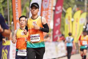 BIB: 42278, 42469
                            <button type="button" onclick="openModal(8323514)" class="btn btn-primary btn-sm float-right btn-popup" data-toggle="modal" data-target=".modal-high-quality">
                        <i class="fas fa-shopping-cart"></i> Add to Cart
                    </button>
                                            <button type="button" onclick="isThisMe(8323514, true)" class="btn btn-success btn-sm float-right btn-popup btn-isme hidden" data-toggle="tooltip" data-placement="bottom" title="นี่คือรูปของคุณใช่ไหม คลิกที่นี่เพื่อเอาเข้าอัลบั้ม">
                        <i class="fas fa-plus"></i> Add to album
                    </button>
                    <button type="button" onclick="isThisMe(8323514, false)" class="btn btn-warning btn-sm float-right btn-popup btn-isnotme hidden">
                        <i class="fas fa-ban"></i> Remove from album
                    </button>