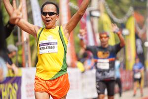 BIB: 47660
                            <button type="button" onclick="openModal(8326555)" class="btn btn-primary btn-sm float-right btn-popup" data-toggle="modal" data-target=".modal-high-quality">
                        <i class="fas fa-shopping-cart"></i> Add to Cart
                    </button>
                                            <button type="button" onclick="isThisMe(8326555, true)" class="btn btn-success btn-sm float-right btn-popup btn-isme hidden" data-toggle="tooltip" data-placement="bottom" title="นี่คือรูปของคุณใช่ไหม คลิกที่นี่เพื่อเอาเข้าอัลบั้ม">
                        <i class="fas fa-plus"></i> Add to album
                    </button>
                    <button type="button" onclick="isThisMe(8326555, false)" class="btn btn-warning btn-sm float-right btn-popup btn-isnotme hidden">
                        <i class="fas fa-ban"></i> Remove from album
                    </button>