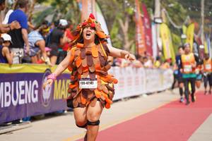 BIB: 47141
                            <button type="button" onclick="openModal(8339044)" class="btn btn-primary btn-sm float-right btn-popup" data-toggle="modal" data-target=".modal-high-quality">
                        <i class="fas fa-shopping-cart"></i> Add to Cart
                    </button>
                                            <button type="button" onclick="isThisMe(8339044, true)" class="btn btn-success btn-sm float-right btn-popup btn-isme hidden" data-toggle="tooltip" data-placement="bottom" title="นี่คือรูปของคุณใช่ไหม คลิกที่นี่เพื่อเอาเข้าอัลบั้ม">
                        <i class="fas fa-plus"></i> Add to album
                    </button>
                    <button type="button" onclick="isThisMe(8339044, false)" class="btn btn-warning btn-sm float-right btn-popup btn-isnotme hidden">
                        <i class="fas fa-ban"></i> Remove from album
                    </button>