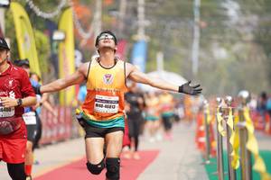 BIB: 46813, 16400
                            <button type="button" onclick="openModal(8326867)" class="btn btn-primary btn-sm float-right btn-popup" data-toggle="modal" data-target=".modal-high-quality">
                        <i class="fas fa-shopping-cart"></i> Add to Cart
                    </button>
                                            <button type="button" onclick="isThisMe(8326867, true)" class="btn btn-success btn-sm float-right btn-popup btn-isme hidden" data-toggle="tooltip" data-placement="bottom" title="นี่คือรูปของคุณใช่ไหม คลิกที่นี่เพื่อเอาเข้าอัลบั้ม">
                        <i class="fas fa-plus"></i> Add to album
                    </button>
                    <button type="button" onclick="isThisMe(8326867, false)" class="btn btn-warning btn-sm float-right btn-popup btn-isnotme hidden">
                        <i class="fas fa-ban"></i> Remove from album
                    </button>