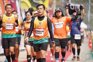 BIB: 4080, 40937
                            <button type="button" onclick="openModal(8333385)" class="btn btn-primary btn-sm float-right btn-popup" data-toggle="modal" data-target=".modal-high-quality">
                        <i class="fas fa-shopping-cart"></i> Add to Cart
                    </button>
                                            <button type="button" onclick="isThisMe(8333385, true)" class="btn btn-success btn-sm float-right btn-popup btn-isme hidden" data-toggle="tooltip" data-placement="bottom" title="นี่คือรูปของคุณใช่ไหม คลิกที่นี่เพื่อเอาเข้าอัลบั้ม">
                        <i class="fas fa-plus"></i> Add to album
                    </button>
                    <button type="button" onclick="isThisMe(8333385, false)" class="btn btn-warning btn-sm float-right btn-popup btn-isnotme hidden">
                        <i class="fas fa-ban"></i> Remove from album
                    </button>