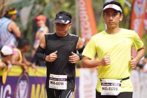 BIB: 47711, 45728
                            <button type="button" onclick="openModal(8313720)" class="btn btn-primary btn-sm float-right btn-popup" data-toggle="modal" data-target=".modal-high-quality">
                        <i class="fas fa-shopping-cart"></i> Add to Cart
                    </button>
                                            <button type="button" onclick="isThisMe(8313720, true)" class="btn btn-success btn-sm float-right btn-popup btn-isme hidden" data-toggle="tooltip" data-placement="bottom" title="นี่คือรูปของคุณใช่ไหม คลิกที่นี่เพื่อเอาเข้าอัลบั้ม">
                        <i class="fas fa-plus"></i> Add to album
                    </button>
                    <button type="button" onclick="isThisMe(8313720, false)" class="btn btn-warning btn-sm float-right btn-popup btn-isnotme hidden">
                        <i class="fas fa-ban"></i> Remove from album
                    </button>