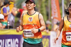 BIB: 4215, 40643
                            <button type="button" onclick="openModal(8317695)" class="btn btn-primary btn-sm float-right btn-popup" data-toggle="modal" data-target=".modal-high-quality">
                        <i class="fas fa-shopping-cart"></i> Add to Cart
                    </button>
                                            <button type="button" onclick="isThisMe(8317695, true)" class="btn btn-success btn-sm float-right btn-popup btn-isme hidden" data-toggle="tooltip" data-placement="bottom" title="นี่คือรูปของคุณใช่ไหม คลิกที่นี่เพื่อเอาเข้าอัลบั้ม">
                        <i class="fas fa-plus"></i> Add to album
                    </button>
                    <button type="button" onclick="isThisMe(8317695, false)" class="btn btn-warning btn-sm float-right btn-popup btn-isnotme hidden">
                        <i class="fas fa-ban"></i> Remove from album
                    </button>