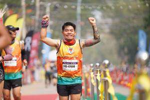 BIB: 47600
                            <button type="button" onclick="openModal(8315560)" class="btn btn-primary btn-sm float-right btn-popup" data-toggle="modal" data-target=".modal-high-quality">
                        <i class="fas fa-shopping-cart"></i> Add to Cart
                    </button>
                                            <button type="button" onclick="isThisMe(8315560, true)" class="btn btn-success btn-sm float-right btn-popup btn-isme hidden" data-toggle="tooltip" data-placement="bottom" title="นี่คือรูปของคุณใช่ไหม คลิกที่นี่เพื่อเอาเข้าอัลบั้ม">
                        <i class="fas fa-plus"></i> Add to album
                    </button>
                    <button type="button" onclick="isThisMe(8315560, false)" class="btn btn-warning btn-sm float-right btn-popup btn-isnotme hidden">
                        <i class="fas fa-ban"></i> Remove from album
                    </button>