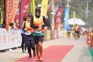 BIB: 46238, 7239
                            <button type="button" onclick="openModal(8319841)" class="btn btn-primary btn-sm float-right btn-popup" data-toggle="modal" data-target=".modal-high-quality">
                        <i class="fas fa-shopping-cart"></i> Add to Cart
                    </button>
                                            <button type="button" onclick="isThisMe(8319841, true)" class="btn btn-success btn-sm float-right btn-popup btn-isme hidden" data-toggle="tooltip" data-placement="bottom" title="นี่คือรูปของคุณใช่ไหม คลิกที่นี่เพื่อเอาเข้าอัลบั้ม">
                        <i class="fas fa-plus"></i> Add to album
                    </button>
                    <button type="button" onclick="isThisMe(8319841, false)" class="btn btn-warning btn-sm float-right btn-popup btn-isnotme hidden">
                        <i class="fas fa-ban"></i> Remove from album
                    </button>