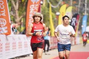 BIB: 41992, 1112
                            <button type="button" onclick="openModal(8318593)" class="btn btn-primary btn-sm float-right btn-popup" data-toggle="modal" data-target=".modal-high-quality">
                        <i class="fas fa-shopping-cart"></i> Add to Cart
                    </button>
                                            <button type="button" onclick="isThisMe(8318593, true)" class="btn btn-success btn-sm float-right btn-popup btn-isme hidden" data-toggle="tooltip" data-placement="bottom" title="นี่คือรูปของคุณใช่ไหม คลิกที่นี่เพื่อเอาเข้าอัลบั้ม">
                        <i class="fas fa-plus"></i> Add to album
                    </button>
                    <button type="button" onclick="isThisMe(8318593, false)" class="btn btn-warning btn-sm float-right btn-popup btn-isnotme hidden">
                        <i class="fas fa-ban"></i> Remove from album
                    </button>