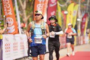 BIB: 47992
                            <button type="button" onclick="openModal(8318994)" class="btn btn-primary btn-sm float-right btn-popup" data-toggle="modal" data-target=".modal-high-quality">
                        <i class="fas fa-shopping-cart"></i> Add to Cart
                    </button>
                                            <button type="button" onclick="isThisMe(8318994, true)" class="btn btn-success btn-sm float-right btn-popup btn-isme hidden" data-toggle="tooltip" data-placement="bottom" title="นี่คือรูปของคุณใช่ไหม คลิกที่นี่เพื่อเอาเข้าอัลบั้ม">
                        <i class="fas fa-plus"></i> Add to album
                    </button>
                    <button type="button" onclick="isThisMe(8318994, false)" class="btn btn-warning btn-sm float-right btn-popup btn-isnotme hidden">
                        <i class="fas fa-ban"></i> Remove from album
                    </button>