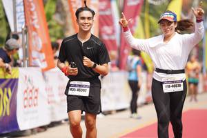 BIB: 46302, 48070
                            <button type="button" onclick="openModal(8320974)" class="btn btn-primary btn-sm float-right btn-popup" data-toggle="modal" data-target=".modal-high-quality">
                        <i class="fas fa-shopping-cart"></i> Add to Cart
                    </button>
                                            <button type="button" onclick="isThisMe(8320974, true)" class="btn btn-success btn-sm float-right btn-popup btn-isme hidden" data-toggle="tooltip" data-placement="bottom" title="นี่คือรูปของคุณใช่ไหม คลิกที่นี่เพื่อเอาเข้าอัลบั้ม">
                        <i class="fas fa-plus"></i> Add to album
                    </button>
                    <button type="button" onclick="isThisMe(8320974, false)" class="btn btn-warning btn-sm float-right btn-popup btn-isnotme hidden">
                        <i class="fas fa-ban"></i> Remove from album
                    </button>