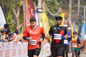 BIB: 48492, 42557
                            <button type="button" onclick="openModal(8338600)" class="btn btn-primary btn-sm float-right btn-popup" data-toggle="modal" data-target=".modal-high-quality">
                        <i class="fas fa-shopping-cart"></i> Add to Cart
                    </button>
                                            <button type="button" onclick="isThisMe(8338600, true)" class="btn btn-success btn-sm float-right btn-popup btn-isme hidden" data-toggle="tooltip" data-placement="bottom" title="นี่คือรูปของคุณใช่ไหม คลิกที่นี่เพื่อเอาเข้าอัลบั้ม">
                        <i class="fas fa-plus"></i> Add to album
                    </button>
                    <button type="button" onclick="isThisMe(8338600, false)" class="btn btn-warning btn-sm float-right btn-popup btn-isnotme hidden">
                        <i class="fas fa-ban"></i> Remove from album
                    </button>