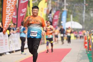 BIB: 48005
                            <button type="button" onclick="openModal(8321833)" class="btn btn-primary btn-sm float-right btn-popup" data-toggle="modal" data-target=".modal-high-quality">
                        <i class="fas fa-shopping-cart"></i> Add to Cart
                    </button>
                                            <button type="button" onclick="isThisMe(8321833, true)" class="btn btn-success btn-sm float-right btn-popup btn-isme hidden" data-toggle="tooltip" data-placement="bottom" title="นี่คือรูปของคุณใช่ไหม คลิกที่นี่เพื่อเอาเข้าอัลบั้ม">
                        <i class="fas fa-plus"></i> Add to album
                    </button>
                    <button type="button" onclick="isThisMe(8321833, false)" class="btn btn-warning btn-sm float-right btn-popup btn-isnotme hidden">
                        <i class="fas fa-ban"></i> Remove from album
                    </button>