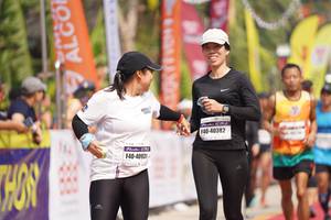 BIB: 40382, 40931
                            <button type="button" onclick="openModal(8313775)" class="btn btn-primary btn-sm float-right btn-popup" data-toggle="modal" data-target=".modal-high-quality">
                        <i class="fas fa-shopping-cart"></i> Add to Cart
                    </button>
                                            <button type="button" onclick="isThisMe(8313775, true)" class="btn btn-success btn-sm float-right btn-popup btn-isme hidden" data-toggle="tooltip" data-placement="bottom" title="นี่คือรูปของคุณใช่ไหม คลิกที่นี่เพื่อเอาเข้าอัลบั้ม">
                        <i class="fas fa-plus"></i> Add to album
                    </button>
                    <button type="button" onclick="isThisMe(8313775, false)" class="btn btn-warning btn-sm float-right btn-popup btn-isnotme hidden">
                        <i class="fas fa-ban"></i> Remove from album
                    </button>