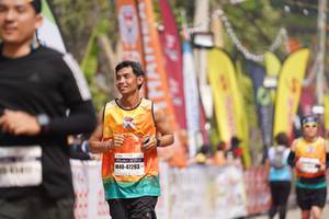 BIB: 47293
                            <button type="button" onclick="openModal(8336142)" class="btn btn-primary btn-sm float-right btn-popup" data-toggle="modal" data-target=".modal-high-quality">
                        <i class="fas fa-shopping-cart"></i> Add to Cart
                    </button>
                                            <button type="button" onclick="isThisMe(8336142, true)" class="btn btn-success btn-sm float-right btn-popup btn-isme hidden" data-toggle="tooltip" data-placement="bottom" title="นี่คือรูปของคุณใช่ไหม คลิกที่นี่เพื่อเอาเข้าอัลบั้ม">
                        <i class="fas fa-plus"></i> Add to album
                    </button>
                    <button type="button" onclick="isThisMe(8336142, false)" class="btn btn-warning btn-sm float-right btn-popup btn-isnotme hidden">
                        <i class="fas fa-ban"></i> Remove from album
                    </button>