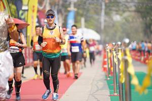 BIB: 40142
                            <button type="button" onclick="openModal(8333977)" class="btn btn-primary btn-sm float-right btn-popup" data-toggle="modal" data-target=".modal-high-quality">
                        <i class="fas fa-shopping-cart"></i> Add to Cart
                    </button>
                                            <button type="button" onclick="isThisMe(8333977, true)" class="btn btn-success btn-sm float-right btn-popup btn-isme hidden" data-toggle="tooltip" data-placement="bottom" title="นี่คือรูปของคุณใช่ไหม คลิกที่นี่เพื่อเอาเข้าอัลบั้ม">
                        <i class="fas fa-plus"></i> Add to album
                    </button>
                    <button type="button" onclick="isThisMe(8333977, false)" class="btn btn-warning btn-sm float-right btn-popup btn-isnotme hidden">
                        <i class="fas fa-ban"></i> Remove from album
                    </button>