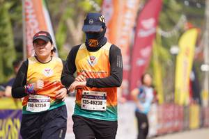 BIB: 46238, 42258
                            <button type="button" onclick="openModal(8319955)" class="btn btn-primary btn-sm float-right btn-popup" data-toggle="modal" data-target=".modal-high-quality">
                        <i class="fas fa-shopping-cart"></i> Add to Cart
                    </button>
                                            <button type="button" onclick="isThisMe(8319955, true)" class="btn btn-success btn-sm float-right btn-popup btn-isme hidden" data-toggle="tooltip" data-placement="bottom" title="นี่คือรูปของคุณใช่ไหม คลิกที่นี่เพื่อเอาเข้าอัลบั้ม">
                        <i class="fas fa-plus"></i> Add to album
                    </button>
                    <button type="button" onclick="isThisMe(8319955, false)" class="btn btn-warning btn-sm float-right btn-popup btn-isnotme hidden">
                        <i class="fas fa-ban"></i> Remove from album
                    </button>