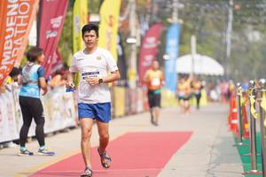 BIB: 
                            <button type="button" onclick="openModal(8319558)" class="btn btn-primary btn-sm float-right btn-popup" data-toggle="modal" data-target=".modal-high-quality">
                        <i class="fas fa-shopping-cart"></i> Add to Cart
                    </button>
                                            <button type="button" onclick="isThisMe(8319558, true)" class="btn btn-success btn-sm float-right btn-popup btn-isme hidden" data-toggle="tooltip" data-placement="bottom" title="นี่คือรูปของคุณใช่ไหม คลิกที่นี่เพื่อเอาเข้าอัลบั้ม">
                        <i class="fas fa-plus"></i> Add to album
                    </button>
                    <button type="button" onclick="isThisMe(8319558, false)" class="btn btn-warning btn-sm float-right btn-popup btn-isnotme hidden">
                        <i class="fas fa-ban"></i> Remove from album
                    </button>