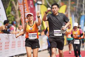 BIB: 42798, 46083
                            <button type="button" onclick="openModal(8335977)" class="btn btn-primary btn-sm float-right btn-popup" data-toggle="modal" data-target=".modal-high-quality">
                        <i class="fas fa-shopping-cart"></i> Add to Cart
                    </button>
                                            <button type="button" onclick="isThisMe(8335977, true)" class="btn btn-success btn-sm float-right btn-popup btn-isme hidden" data-toggle="tooltip" data-placement="bottom" title="นี่คือรูปของคุณใช่ไหม คลิกที่นี่เพื่อเอาเข้าอัลบั้ม">
                        <i class="fas fa-plus"></i> Add to album
                    </button>
                    <button type="button" onclick="isThisMe(8335977, false)" class="btn btn-warning btn-sm float-right btn-popup btn-isnotme hidden">
                        <i class="fas fa-ban"></i> Remove from album
                    </button>