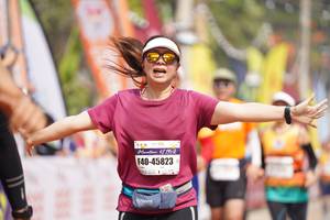 BIB: 42195, 45823
                            <button type="button" onclick="openModal(8334469)" class="btn btn-primary btn-sm float-right btn-popup" data-toggle="modal" data-target=".modal-high-quality">
                        <i class="fas fa-shopping-cart"></i> Add to Cart
                    </button>
                                            <button type="button" onclick="isThisMe(8334469, true)" class="btn btn-success btn-sm float-right btn-popup btn-isme hidden" data-toggle="tooltip" data-placement="bottom" title="นี่คือรูปของคุณใช่ไหม คลิกที่นี่เพื่อเอาเข้าอัลบั้ม">
                        <i class="fas fa-plus"></i> Add to album
                    </button>
                    <button type="button" onclick="isThisMe(8334469, false)" class="btn btn-warning btn-sm float-right btn-popup btn-isnotme hidden">
                        <i class="fas fa-ban"></i> Remove from album
                    </button>