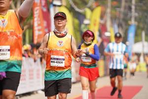 BIB: 3067, 42624
                            <button type="button" onclick="openModal(8336925)" class="btn btn-primary btn-sm float-right btn-popup" data-toggle="modal" data-target=".modal-high-quality">
                        <i class="fas fa-shopping-cart"></i> Add to Cart
                    </button>
                                            <button type="button" onclick="isThisMe(8336925, true)" class="btn btn-success btn-sm float-right btn-popup btn-isme hidden" data-toggle="tooltip" data-placement="bottom" title="นี่คือรูปของคุณใช่ไหม คลิกที่นี่เพื่อเอาเข้าอัลบั้ม">
                        <i class="fas fa-plus"></i> Add to album
                    </button>
                    <button type="button" onclick="isThisMe(8336925, false)" class="btn btn-warning btn-sm float-right btn-popup btn-isnotme hidden">
                        <i class="fas fa-ban"></i> Remove from album
                    </button>