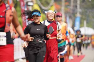 BIB: 
                            <button type="button" onclick="openModal(8327631)" class="btn btn-primary btn-sm float-right btn-popup" data-toggle="modal" data-target=".modal-high-quality">
                        <i class="fas fa-shopping-cart"></i> Add to Cart
                    </button>
                                            <button type="button" onclick="isThisMe(8327631, true)" class="btn btn-success btn-sm float-right btn-popup btn-isme hidden" data-toggle="tooltip" data-placement="bottom" title="นี่คือรูปของคุณใช่ไหม คลิกที่นี่เพื่อเอาเข้าอัลบั้ม">
                        <i class="fas fa-plus"></i> Add to album
                    </button>
                    <button type="button" onclick="isThisMe(8327631, false)" class="btn btn-warning btn-sm float-right btn-popup btn-isnotme hidden">
                        <i class="fas fa-ban"></i> Remove from album
                    </button>